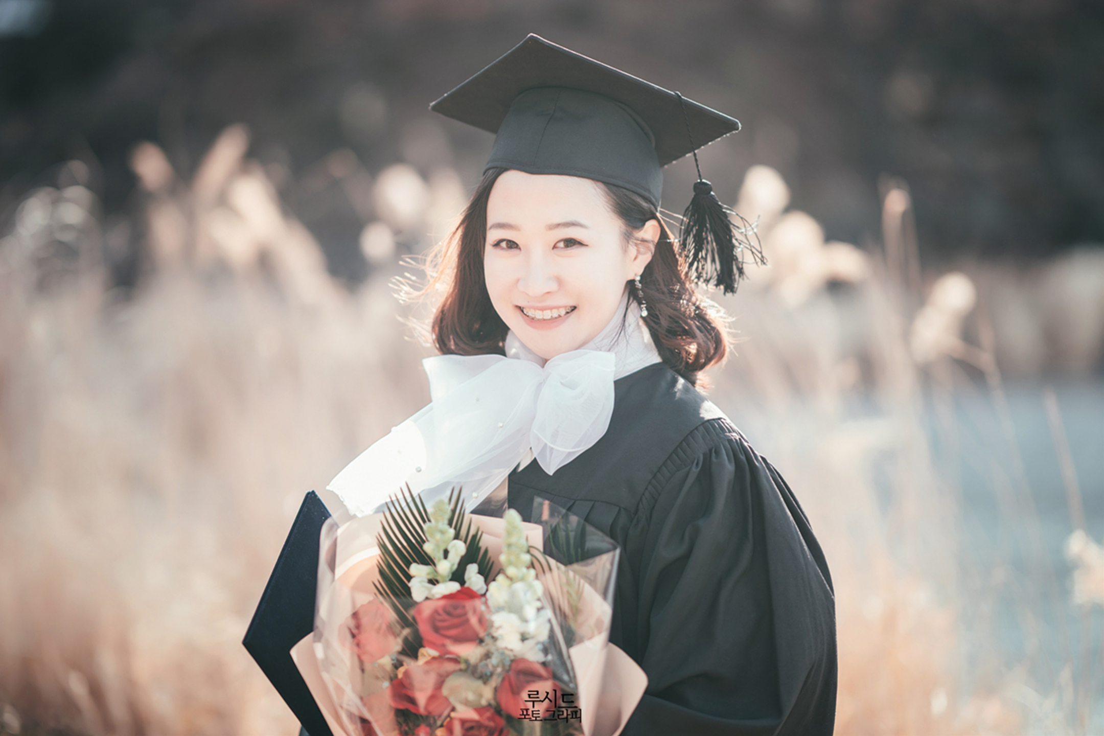 중앙대학교 캠퍼스 졸업스냅 가족사진 루시드 포토그라피