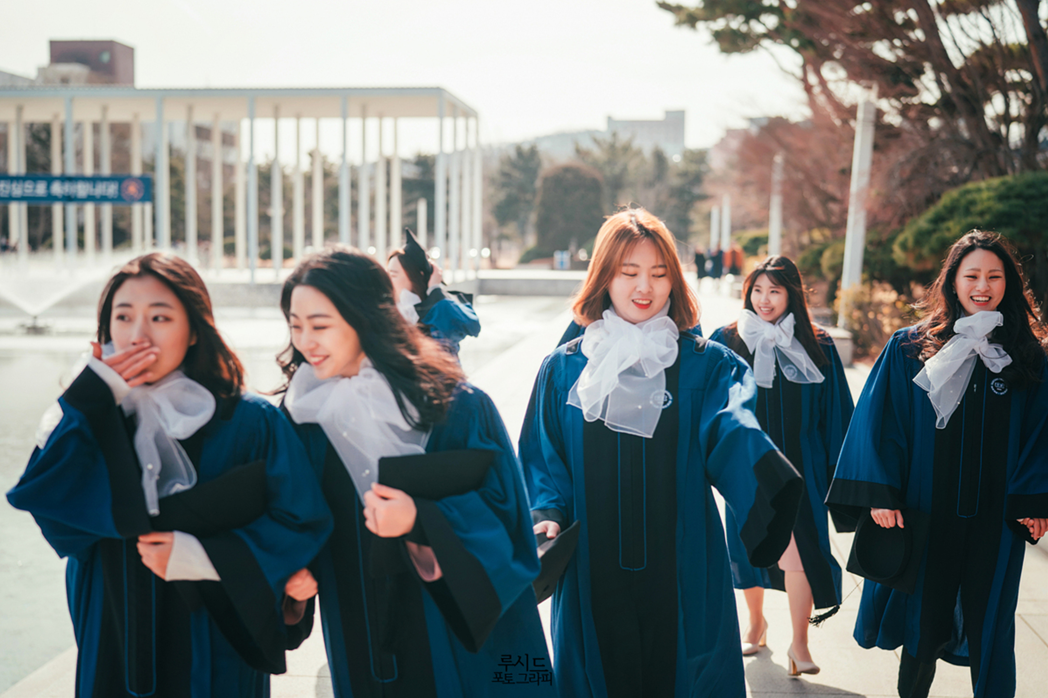 한양대학교 캠퍼스 졸업스냅 우정사진 루시드 포토그라피