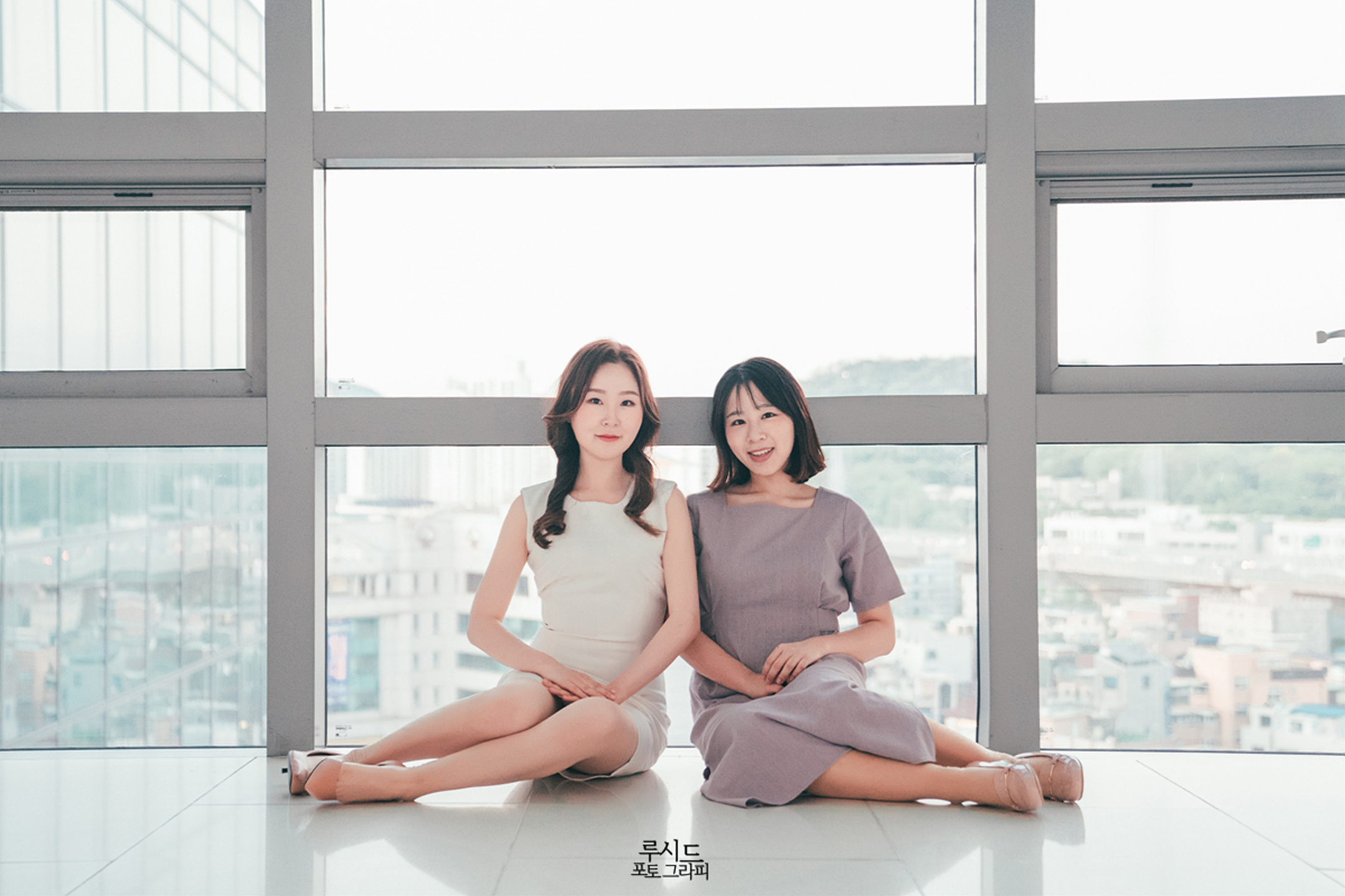 고려대학교 캠퍼스 졸업스냅 우정사진 루시드 포토그라피