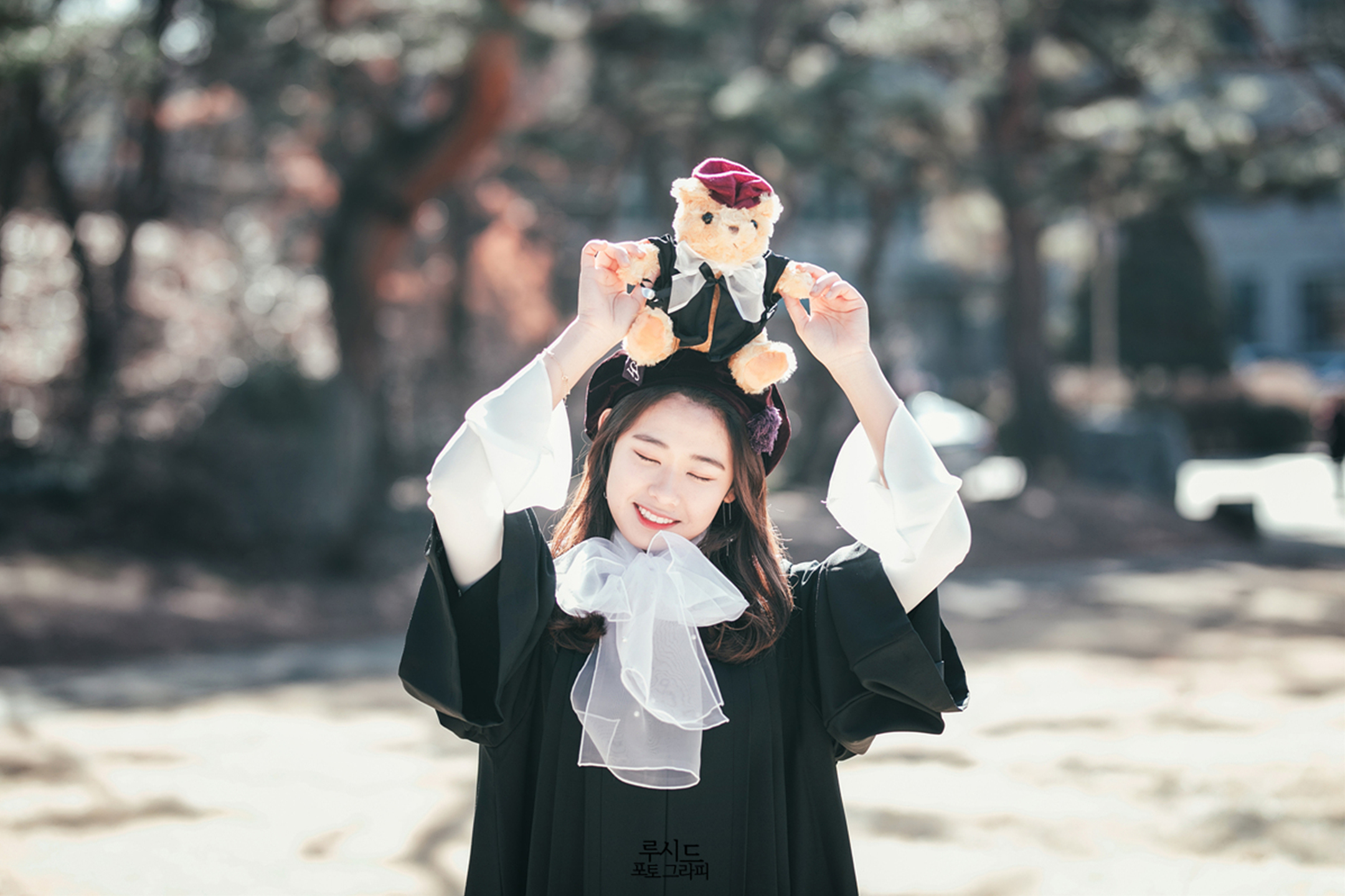 서울여자대학교 캠퍼스 졸업스냅 우정사진 루시드 포토그라피