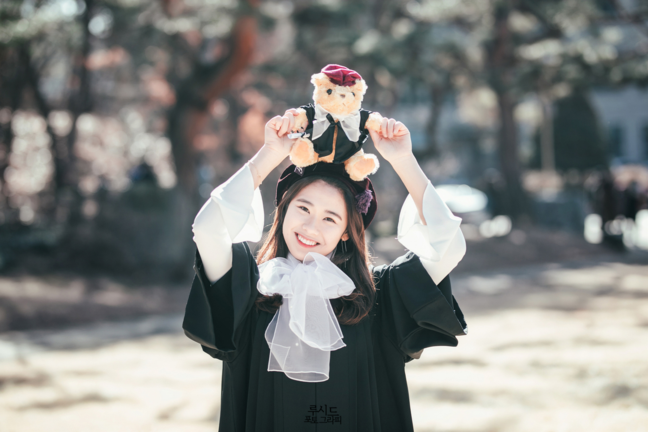 서울여자대학교 캠퍼스 졸업스냅 우정사진 루시드 포토그라피