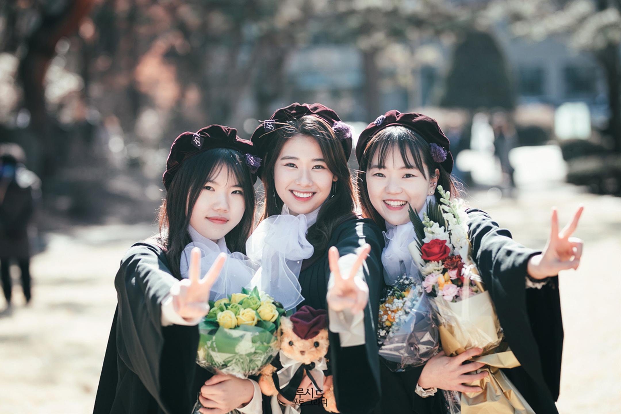 서울여자대학교 캠퍼스 졸업스냅 우정사진 루시드 포토그라피