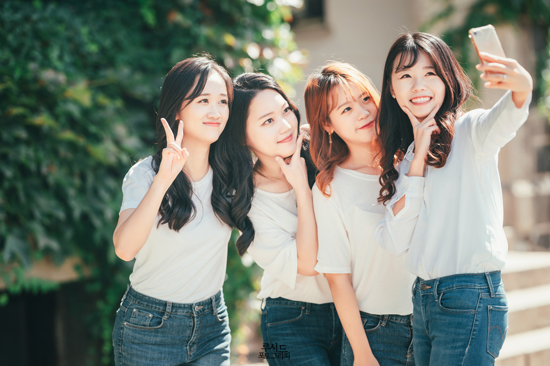 연세대학교 캠퍼스 졸업스냅 우정사진 루시드 포토그라피